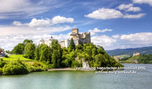 Verkauf Von Burgen Schlossern Herrenhausern