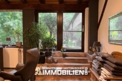 NF-OG-Wohnen mit Terrasse